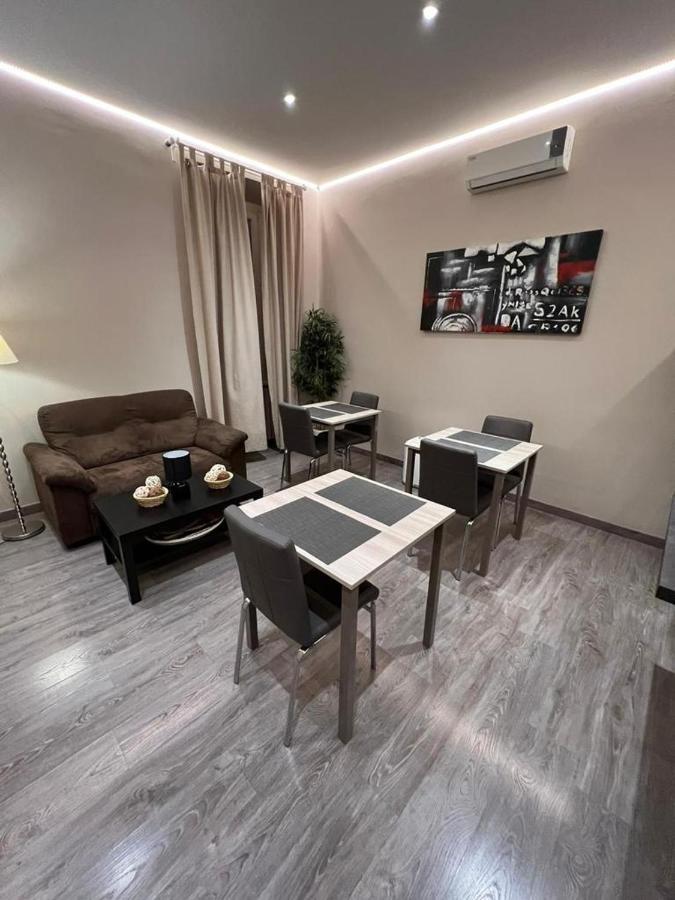 Отель Relaise Luxury Sistina Рим Экстерьер фото
