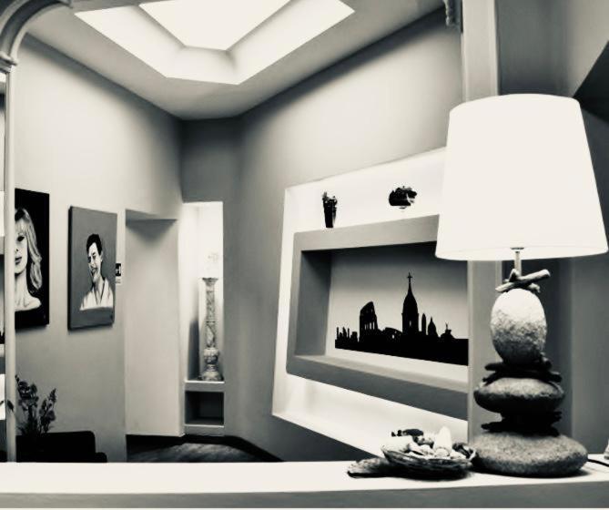 Отель Relaise Luxury Sistina Рим Экстерьер фото